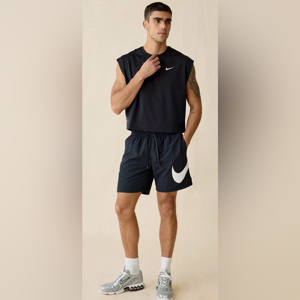 Nike Men's Black Mesh Shirt
